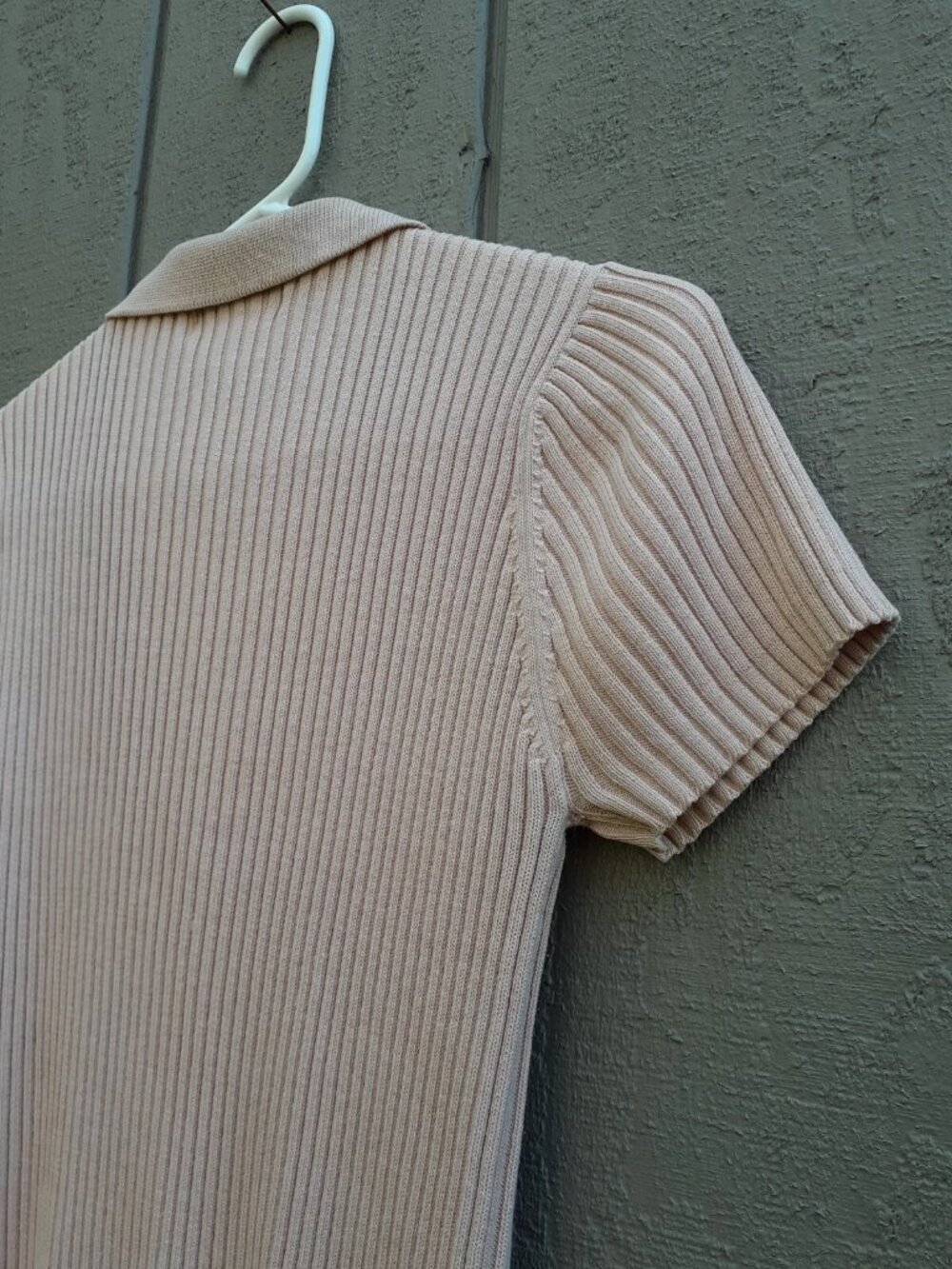 Vtg 90s Casual Corner Ribbed Button Top Pale Pink Stretchy Sexy Sweater Polo S/M - Picture 13 of 13